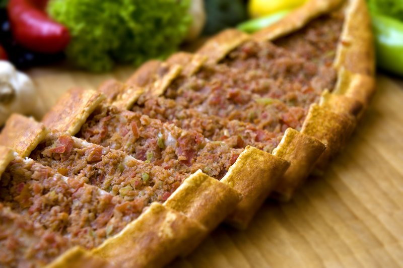 Lahmacun Tavuk